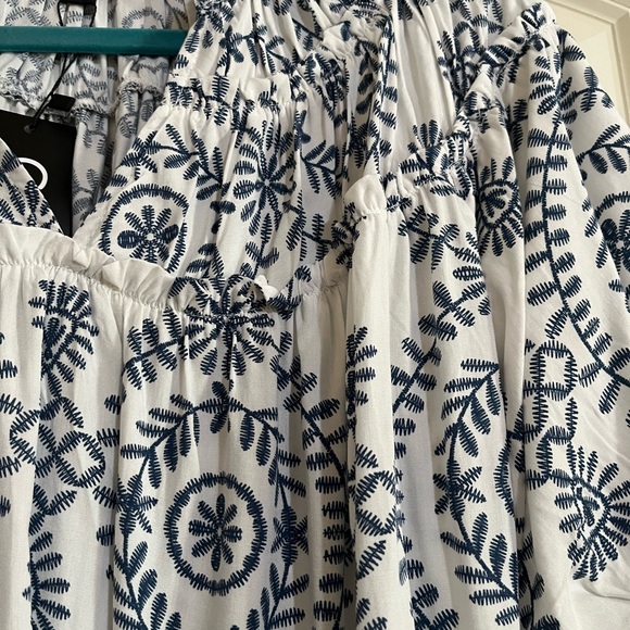 Gigio NWT Small Navy White Print Blouse Balloon short sleeves Navy trim at hem - Picture 6 of 10